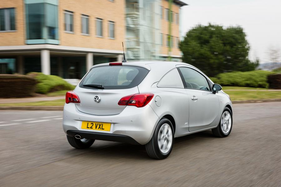  Vauxhall Corsavan 2015 года  (фото 7 из 30)